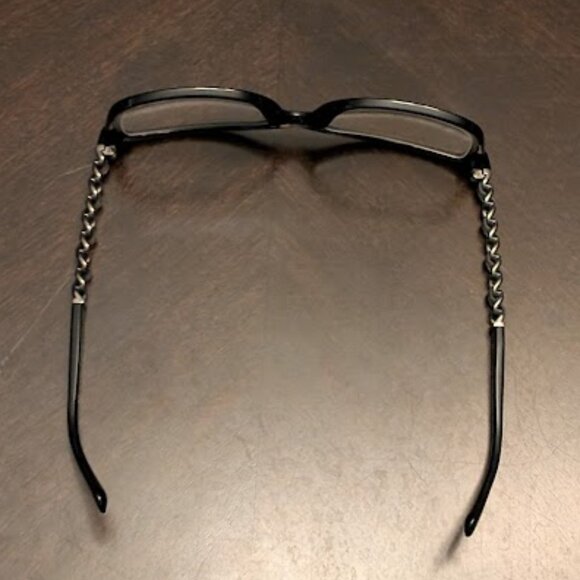 O10 CHANEL Eyeglasses w/ Black Quilted Case & Cleaning Cloth - Picture 8 of 13